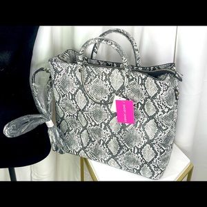 Sassy Jones PAMELA snake print tote